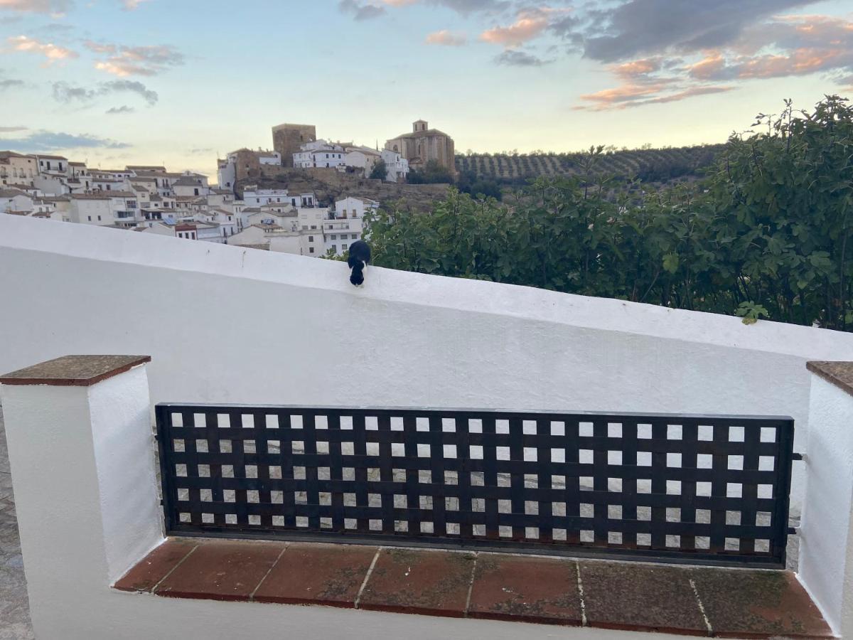 Casa Hay Que Vivir El Momento Apartment Setenil De Las Bodegas Luaran gambar